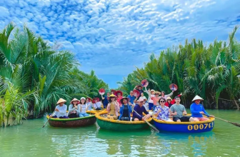 Tour Đà Nẵng Hội An Có Gì Hấp Dẫn? Khám Phá Ngay Rừng dừa Bảy Mẫu Nổi Tiếng
